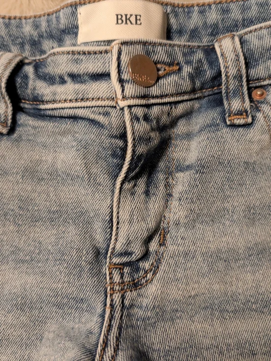 BKE Stella Jean Shorts Distressed - Picture 3 of 5